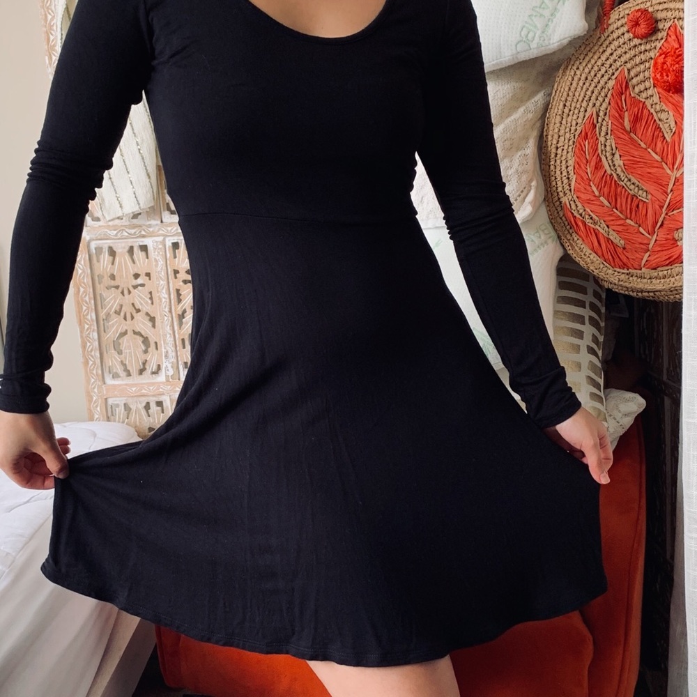 Flowy bcbgeneration dress